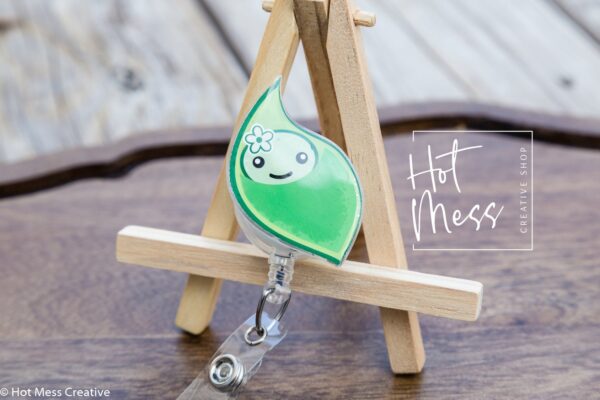 Peapod badge reel, Nursery ID Retractable Lanyard, Medical Field Interchangeable Badge Reel, Baby Nurse ID Badge Holder, RN Key Card