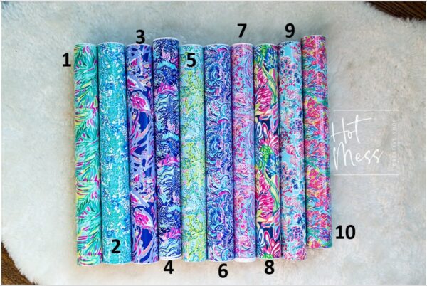 Floral Name Decal, Personalized Decal, Monogram decal, Wedding Decals, Tumbler decal,  Car decal, Laptop decal