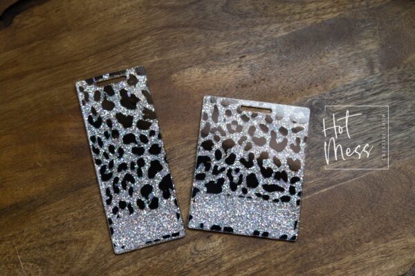 il_fullxfull.3674649900_4l58 Leopard Print Badge Buddy