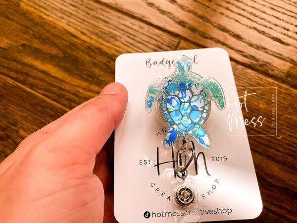 Sea Turtle Badge Reel, Summer ID holder, Retractable Badge Reel, Teacher ID Holder, Nurse Badge Reel