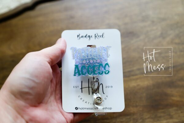 Patient Access Badge Reel, easy port access Badge Reel, Retractable Badge Reel, Interchangeable Badge Reel, Patient Access Pin