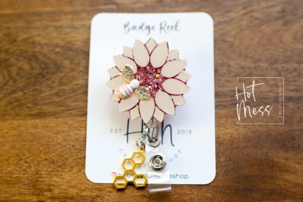 Sunflower Badge Reel with Bee, Retractable Badge Reel, Interchangeable Badge Reel, Summer Lanyard