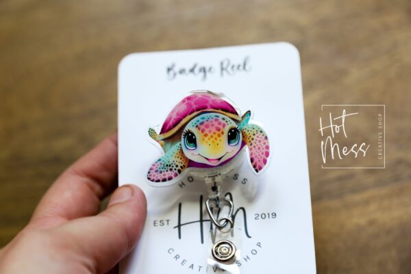 Cute Sea Turtle Badge Reel, Summer ID holder, Retractable Badge Reel, Teacher ID Holder, Nurse Badge Reel