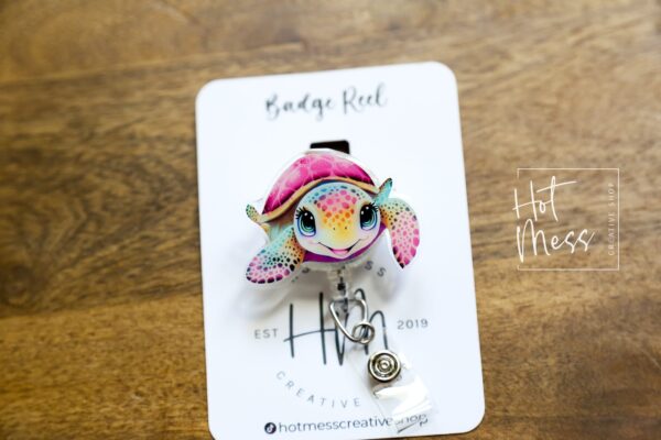 Cute Sea Turtle Badge Reel, Summer ID holder, Retractable Badge Reel, Teacher ID Holder, Nurse Badge Reel