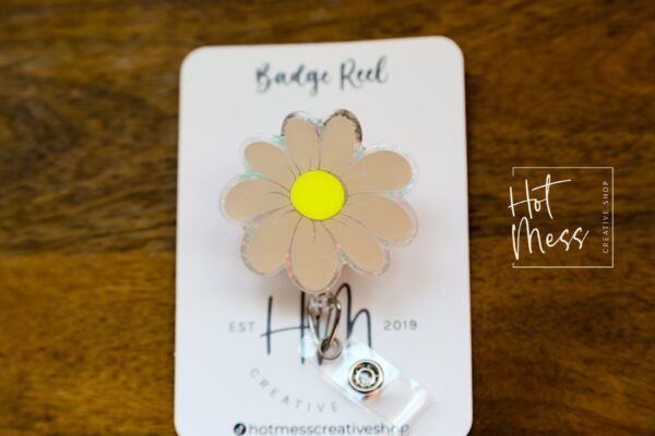 Daisy Badge reel, Funny Badge reel, RN ID Holder, Retractable Badge Reel, Nurse Gift, Flower Badge Reel