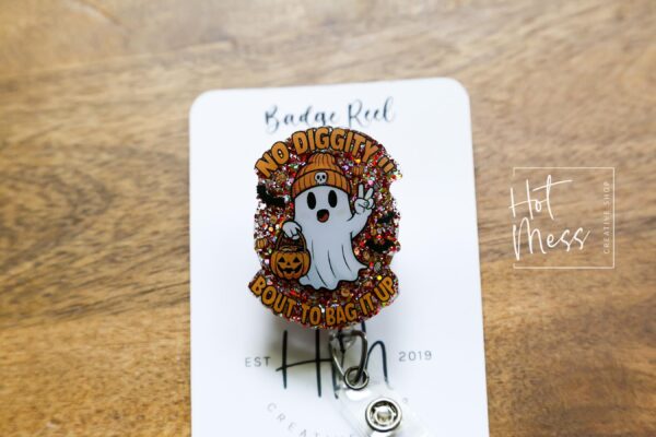 Halloween No diggity, about to bag it up Badge Reel, Fall Badge Reel, Ghost Badge Reel, Halloween Badge Reel, Autumn Badge Reel