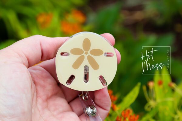 Sand Dollar badge reel, Mermaid badge reel, Retractable Acrylic Badge Reel, Nurse Gift, Teacher badge reel